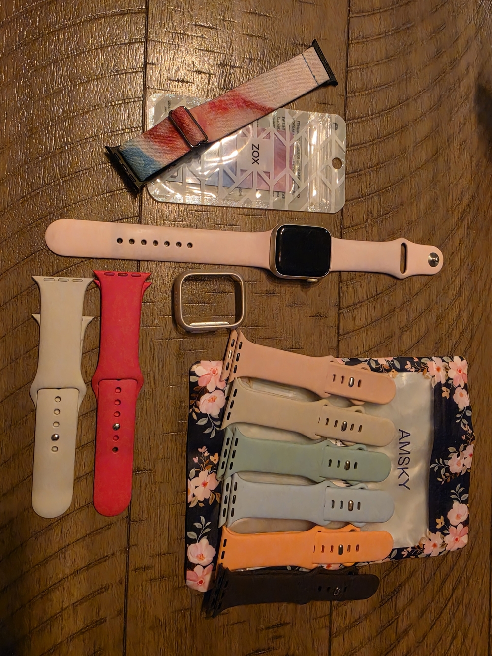 Apple Watch series 8, GPS 41mm (bundle)